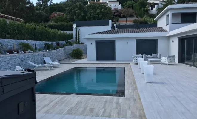 Constructeur villa de luxe, Fréjus, AI Construction
