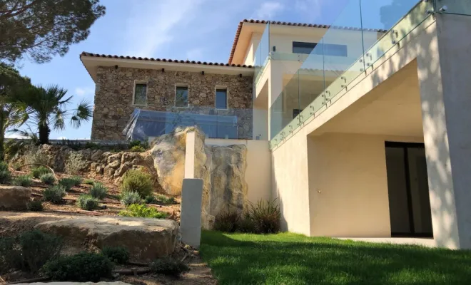 Constructeur villa de luxe, Fréjus, AI Construction