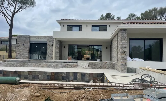 Constructeur villa de luxe, Fréjus, AI Construction